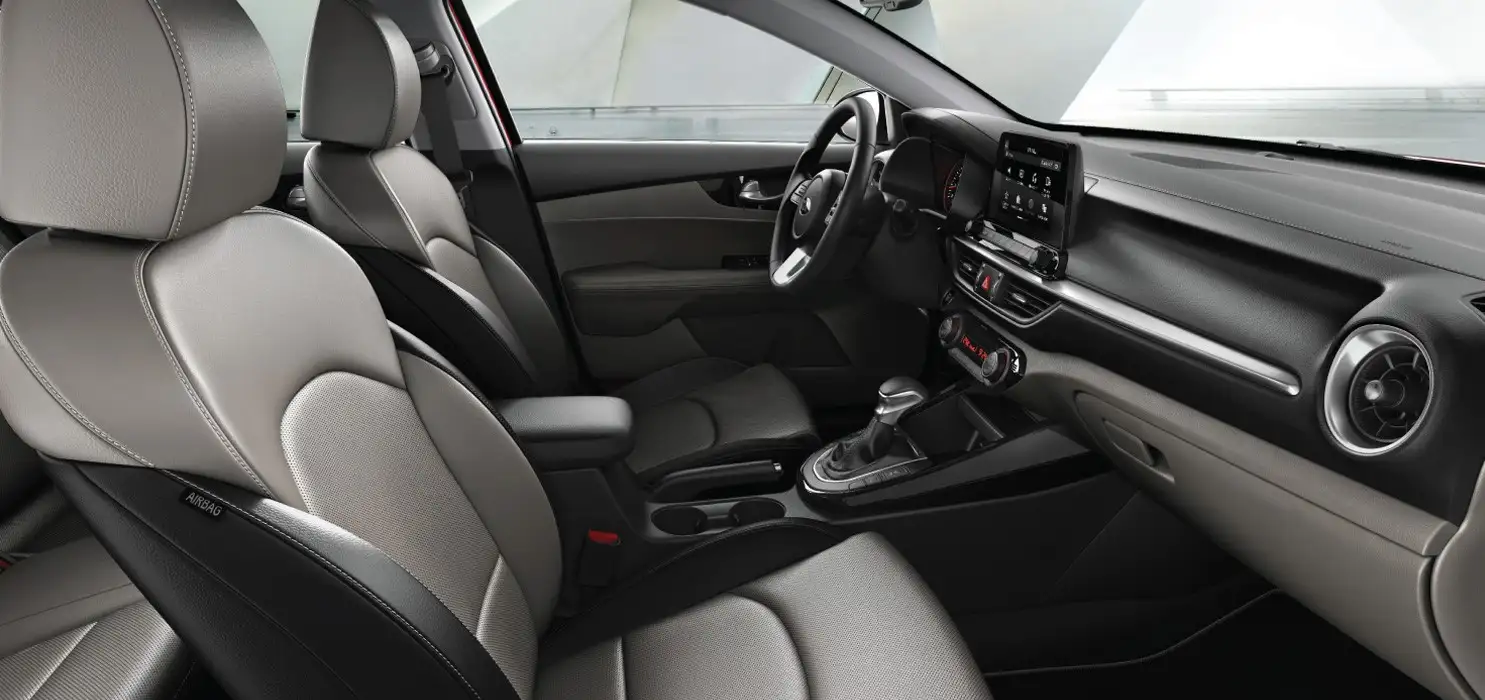 2020 Kia Cerato Sedan LX - view 4