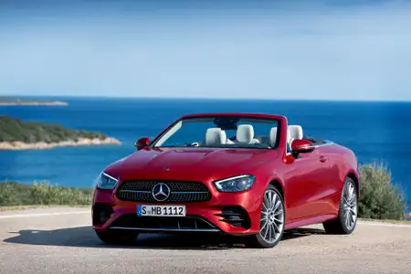 Mercedes-Benz E-Class Coupe E 300 - Image 1