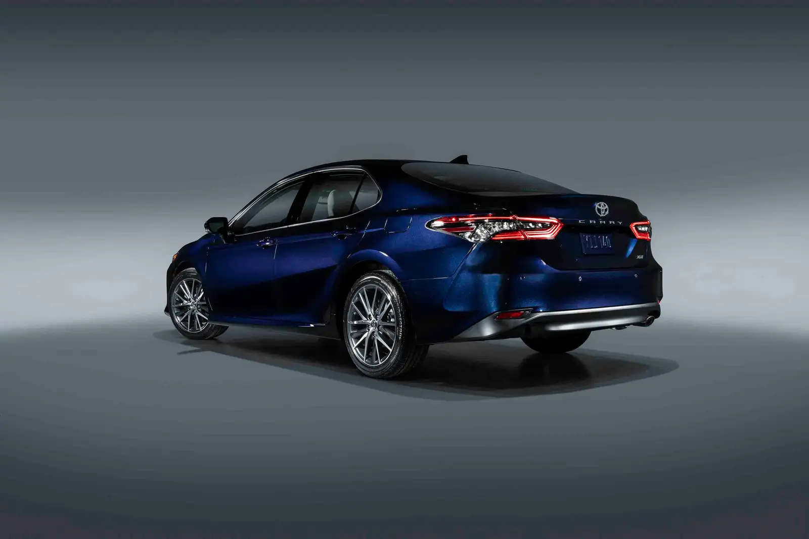 Buy New 2022 Toyota Camry 2.5L Hybrid Limited – Mocha Almond