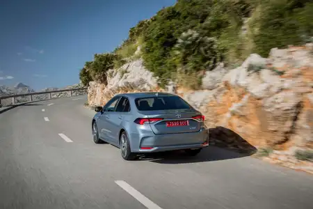 2022 Toyota Corolla 1.6L XLI RB - Image 2