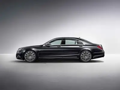 2022 Mercedes-Benz S-Class Sedan S 500 4MATIC - Image 3