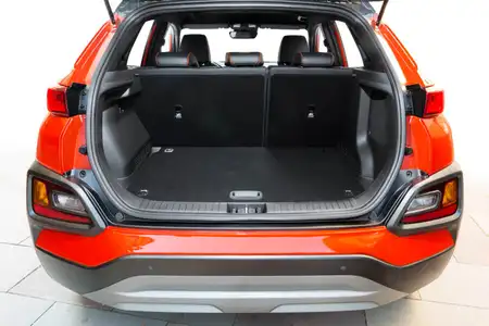 2021 Hyundai Kona GL 2.0L - Base Model - Image 4