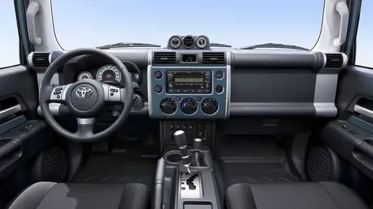 2022 Toyota FJ Cruiser GXR RB - Image 4