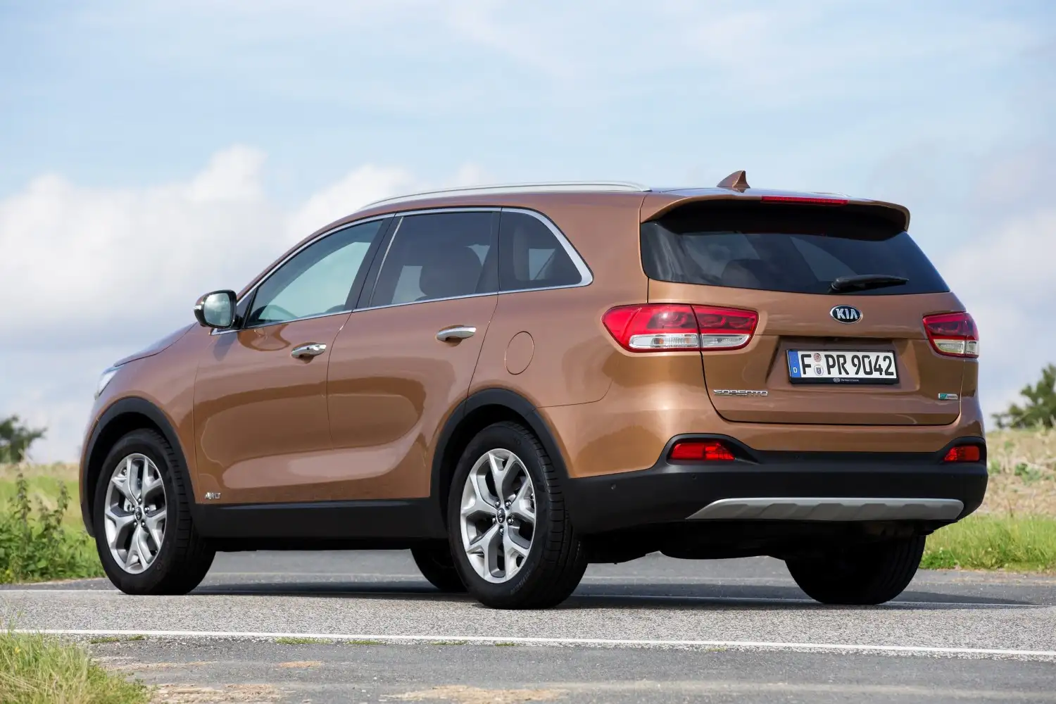 2019 Kia Sorento 3.5L EX - view 2