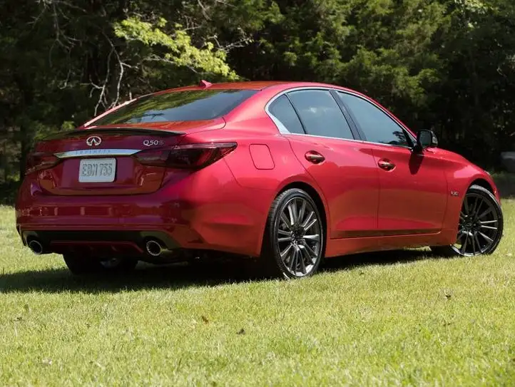 Infiniti Q50