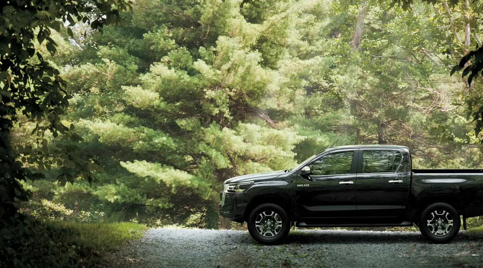 Buy New 2022 Toyota Hilux Double Cab - GL 4WD – Black