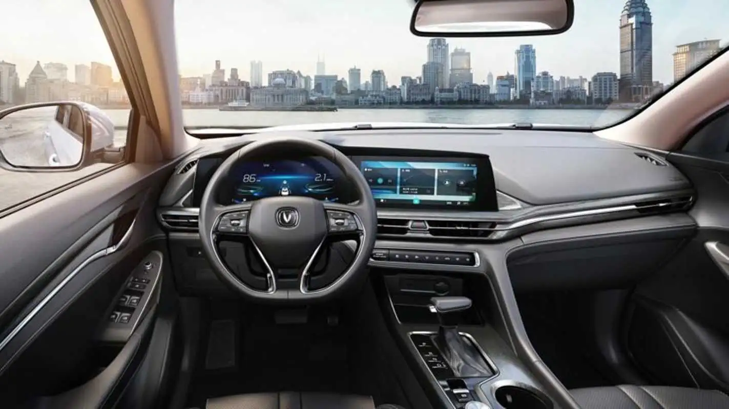 2022 Changan CS75 Plus Sport - view 2