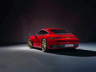 2022 Porsche 911 Carrera Base Trim - Image 2
