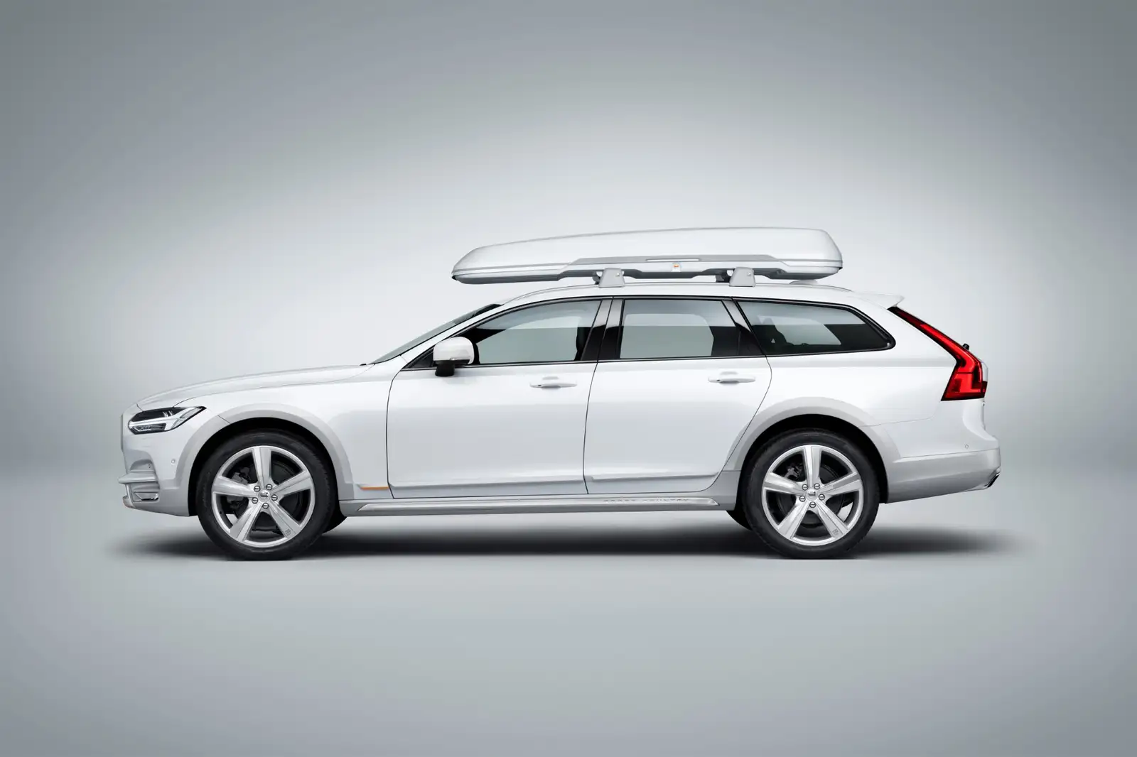 Volvo V90 Cross Country