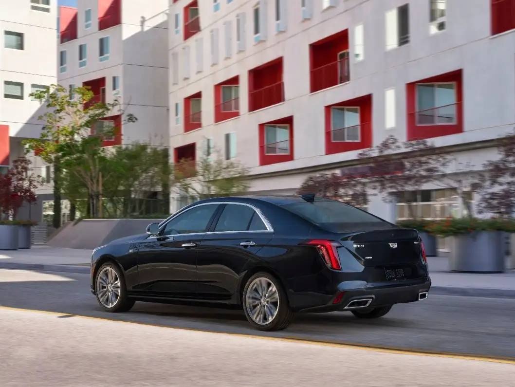 Cadillac CT4