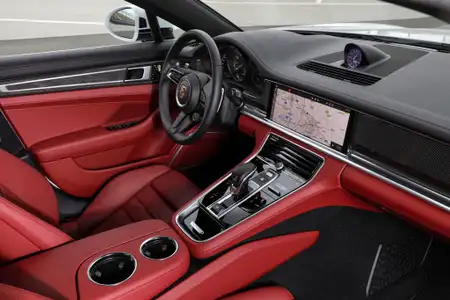 2022 Porsche Panamera 4S E-Hybrid Base Trim - Image 4