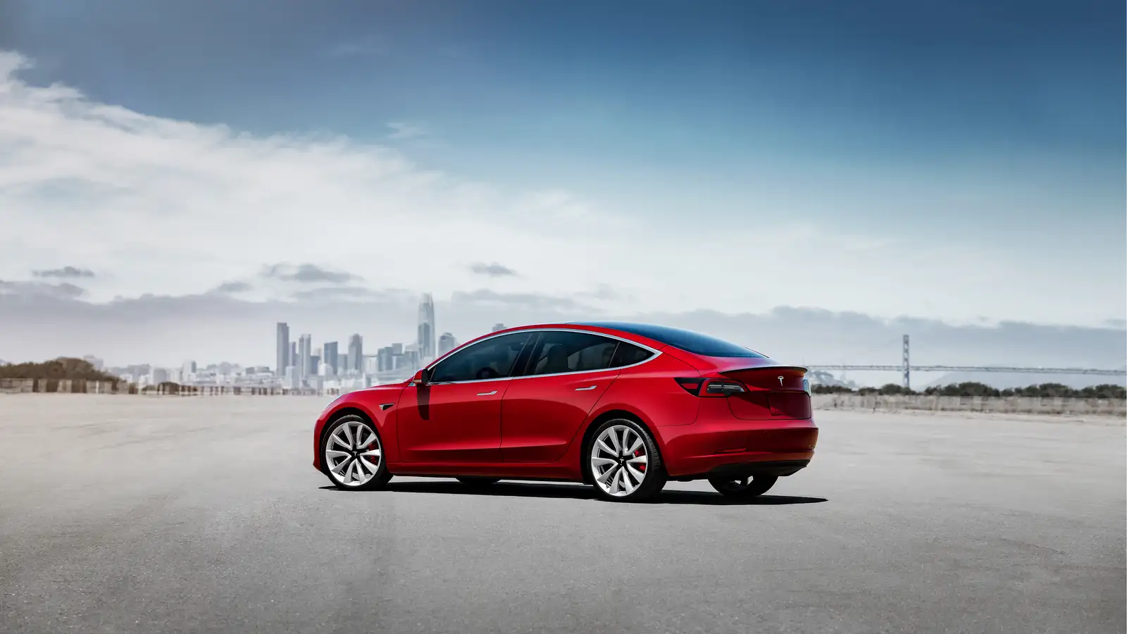 2022 Tesla Model 3 RWD - view 2