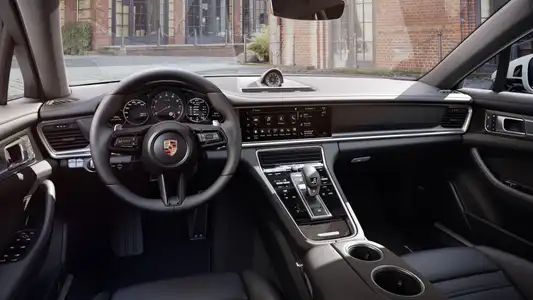 2022 Porsche Panamera 4 Platinum Edition Base Trim - Image 4