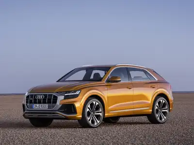 Audi Q8 Luxury - Image 1