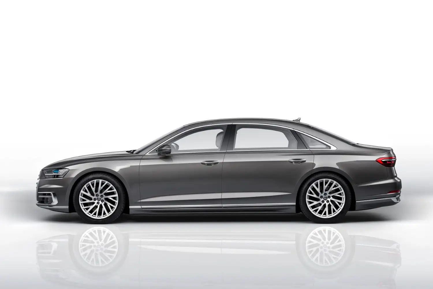 2021 Audi A8L 55 TFSI quattro 3.0L Style Package - view 7