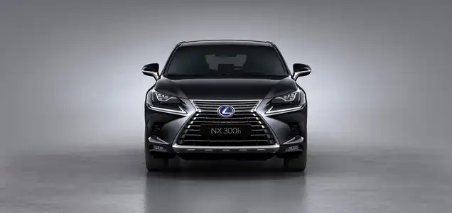 2022 Lexus NX 350 Premier - Image 5