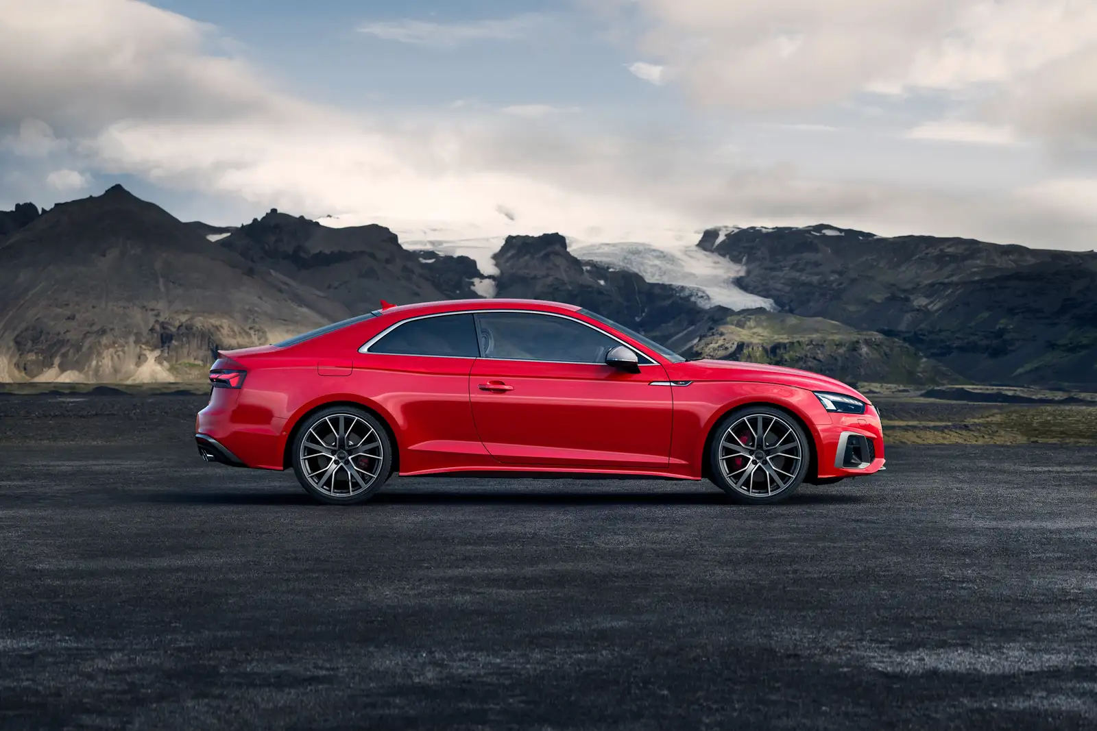 2021 Audi S5 Coupe TFSI quattro 3.0L - view 3