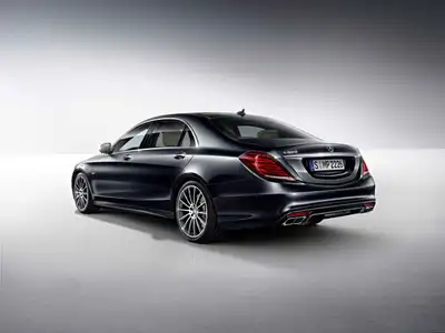 Mercedes-Benz S-Class Sedan S 500 - Image 2