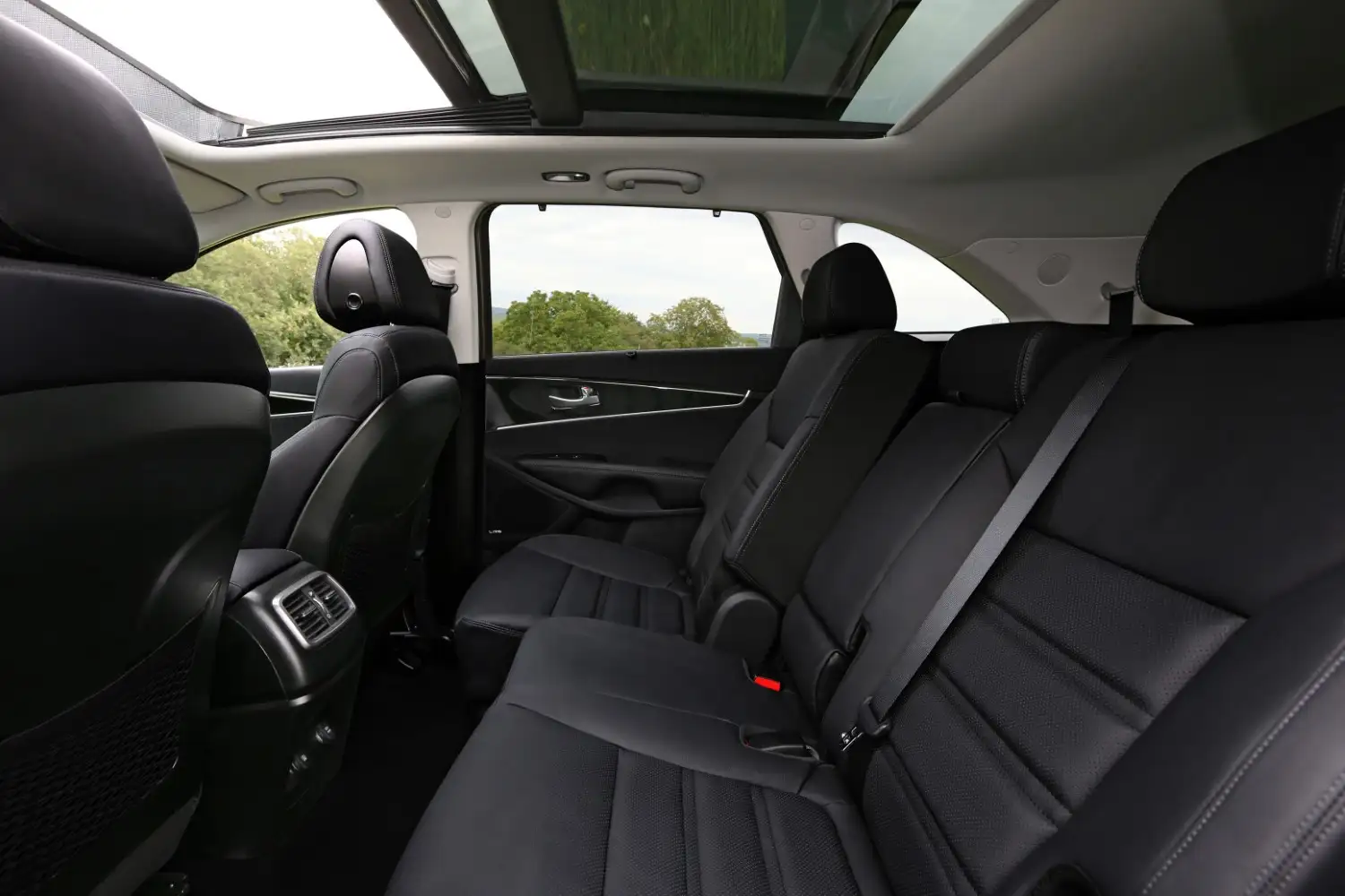 2019 Kia Sorento 3.5L EX - view 5