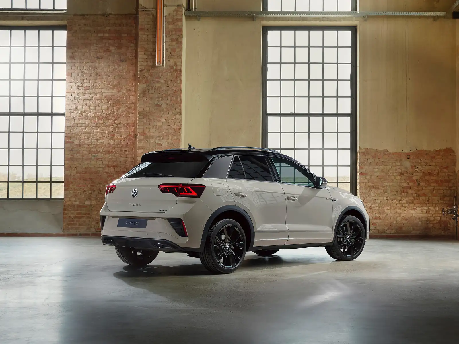 Buy New 2022 Volkswagen T-Roc 1.4L TSI Trend – Coulis Red