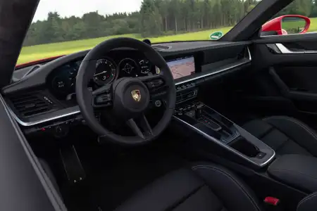 2022 Porsche 911 Carrera Base Trim - Image 4