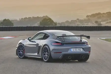 2022 Porsche 718 Cayman GT4 RS Base Trim - PDK - Image 2