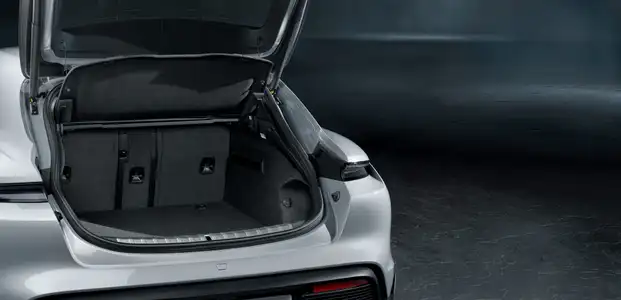 2022 Porsche Taycan 4 Cross Turismo Base Trim - Image 5