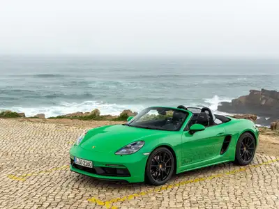 2022 Porsche 718 Boxster GTS 4.0 Base Trim - Manual - Image 2