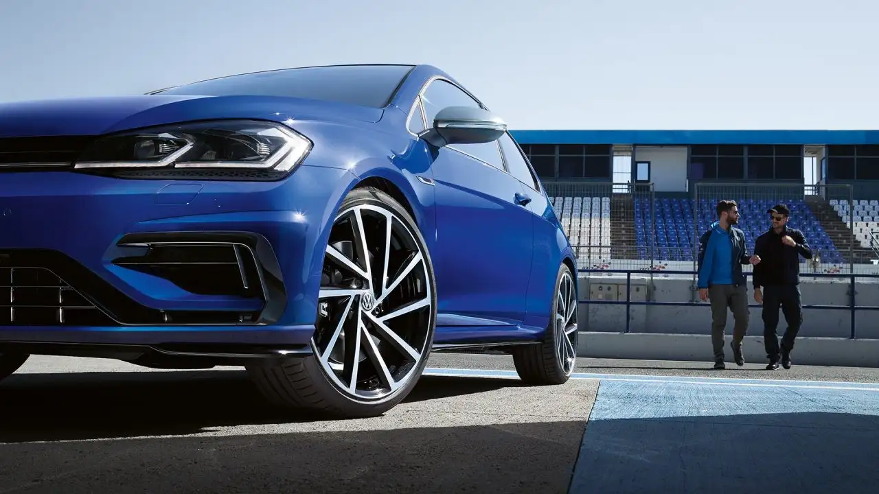 Volkswagen Golf R