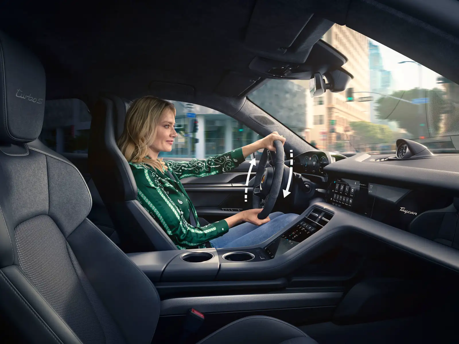 2022 Porsche Taycan Turbo S Base Trim - view 4