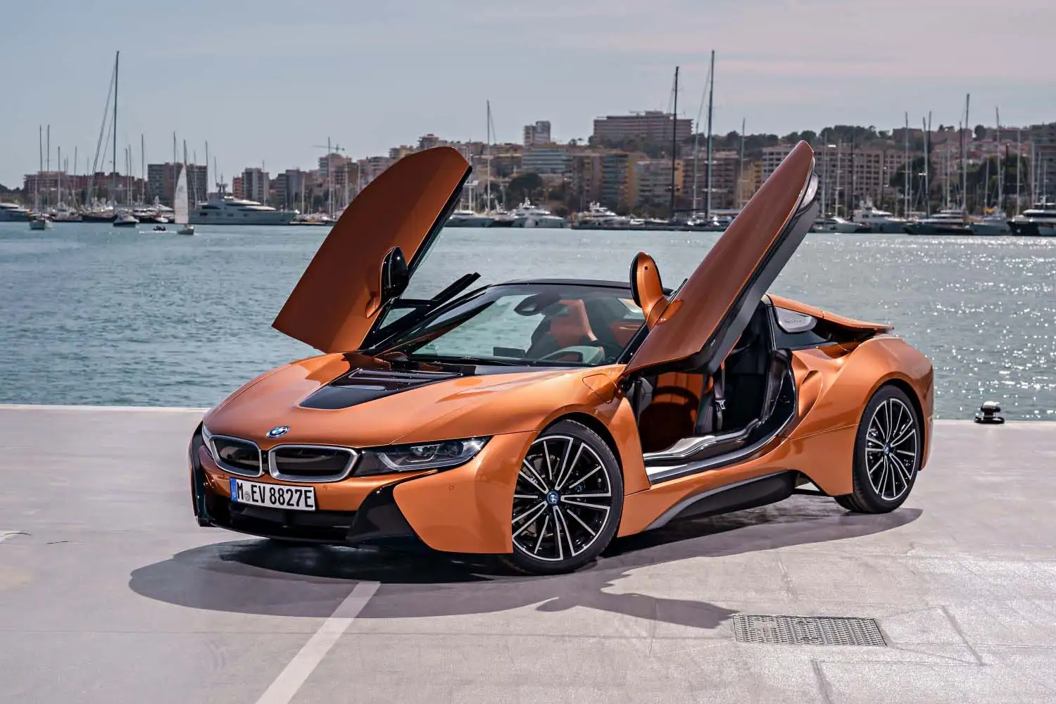 BMW i8
