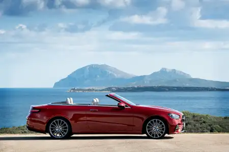 2022 Mercedes-Benz E-Class Coupe E 300 - Image 5