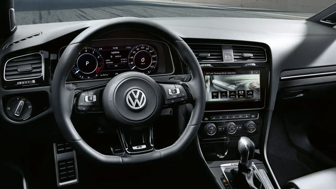 Volkswagen Golf R
