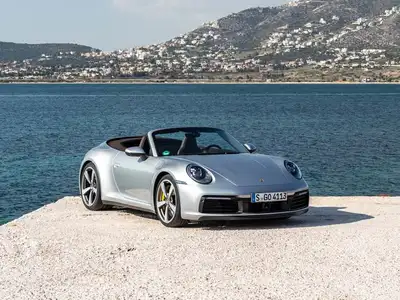 Porsche 911 Base Trim - Image 1