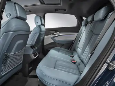 Audi e-tron Sportback 55 quattro S Line - Image 5