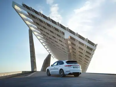 Porsche Cayenne Base Trim - Image 2