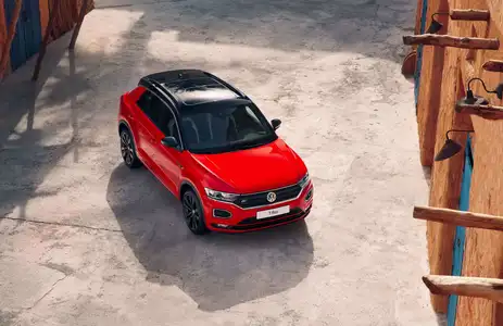 Volkswagen T-Roc - Image 3