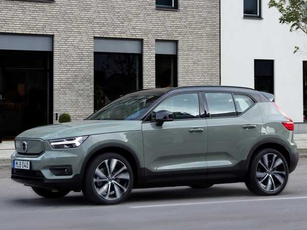 XC40 Recharge P8 AWD for sale, rent and lease on DriveNinja.com